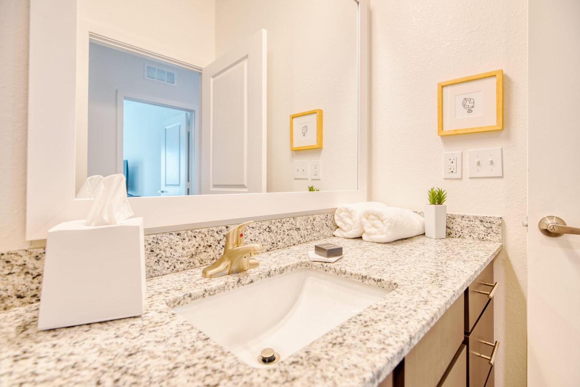 Deluxe One Bedroom Apartment Gainesville Exterior foto